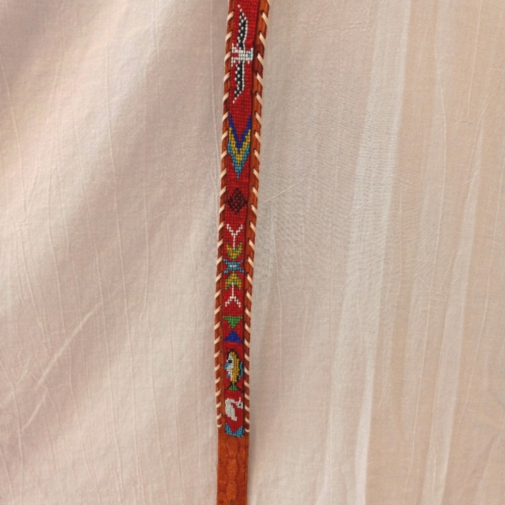 🐾 HOST PICK 🐾 Western style beaded leather belt, size 34 - Picture 5 of 8